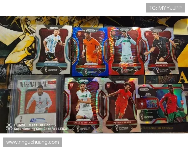 帕尼尼足球球星卡地标卡收藏价值与投资潜力分析